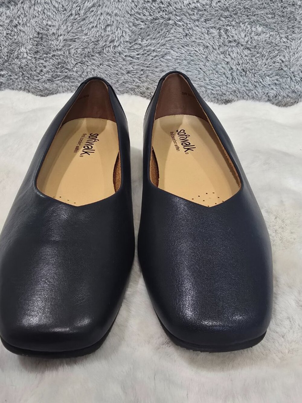 Softwalk Vellore Modern Mini Wedge Women's Flats Navy Leather Size 8 Wide NEW